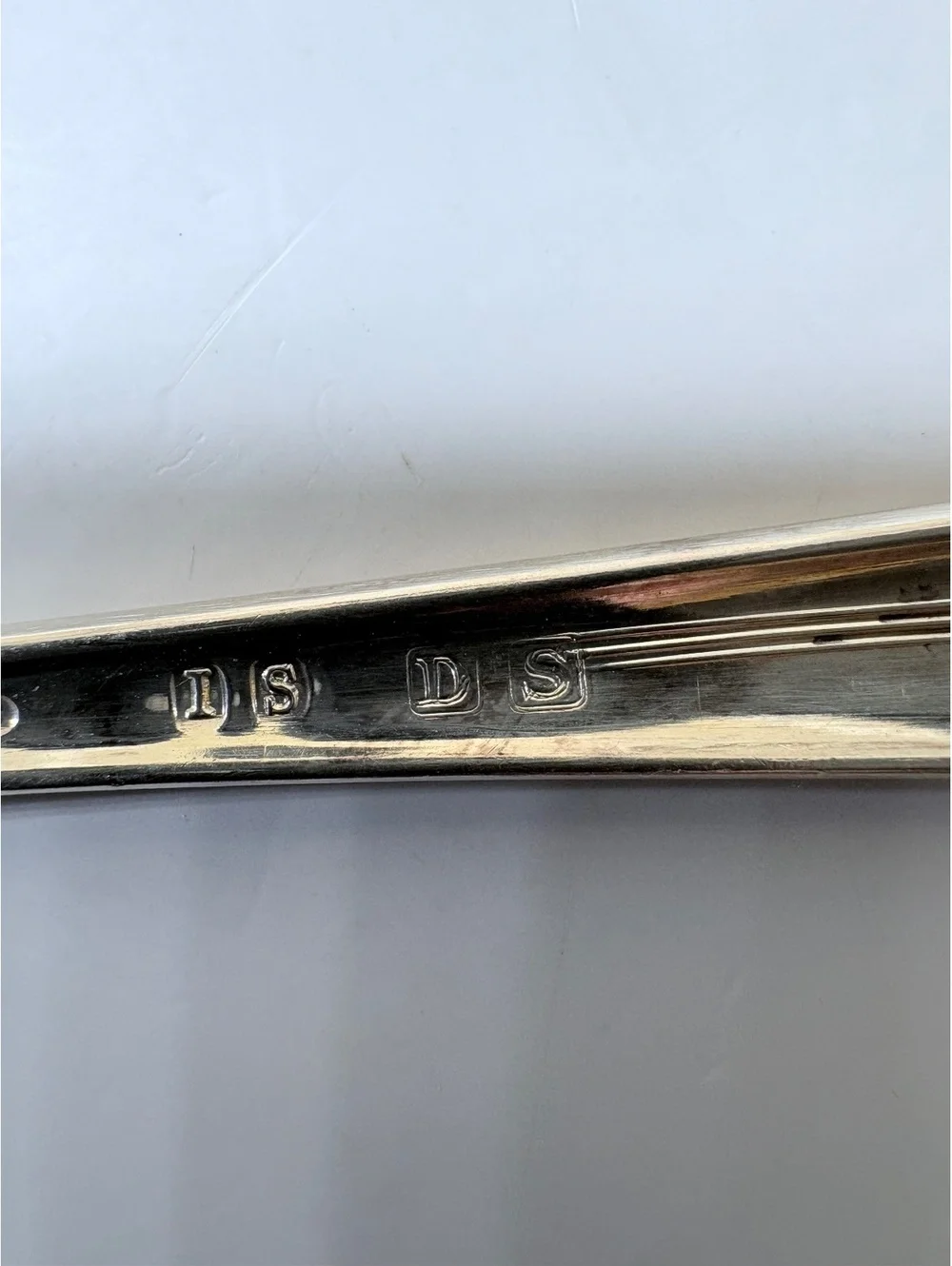 Holmes & Edwards Deep Silver Floral Sugar Spoon Silverplate 6”